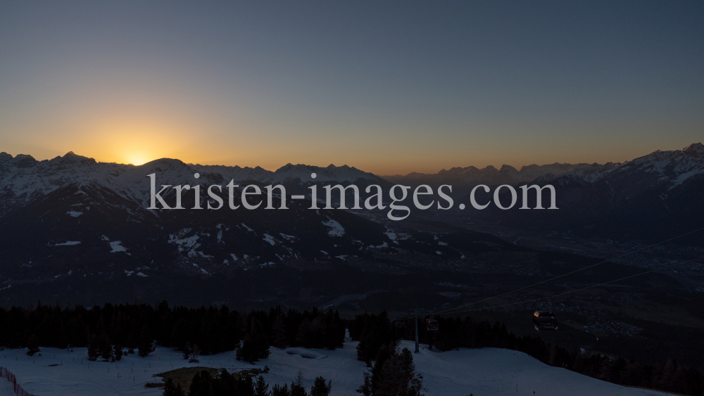 Sonnenuntergang am Patscherkofel, Tirol, Austria by kristen-images.com