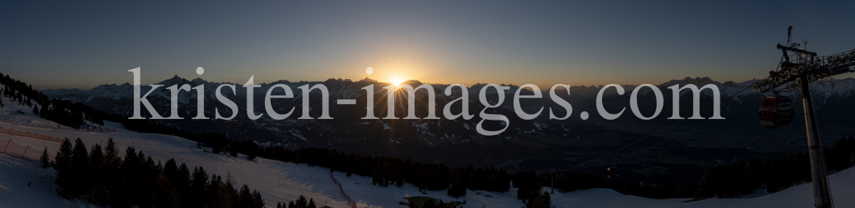 Sonnenuntergang am Patscherkofel, Tirol, Austria by kristen-images.com