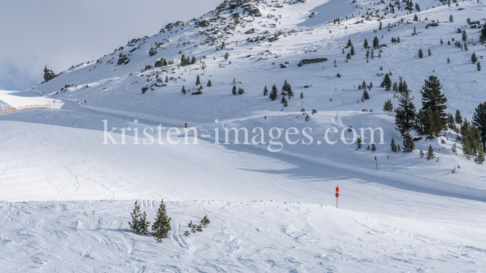 Skigebiet Glungezer, Tirol, Austria by kristen-images.com