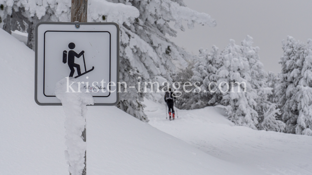 Gifpelroute / Patscherkofel, Tirol, Österreich by kristen-images.com