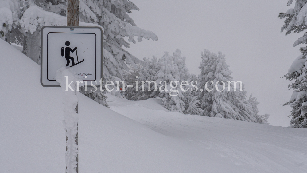 Gifpelroute / Patscherkofel, Tirol, Österreich by kristen-images.com