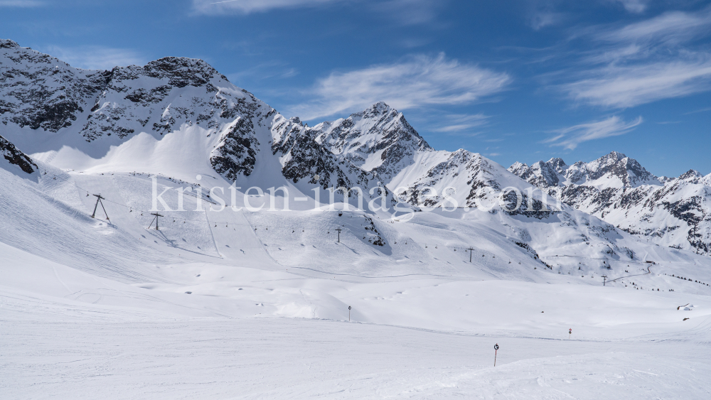 Stubaier Alpen, Kühtai, Tirol, Österreich by kristen-images.com