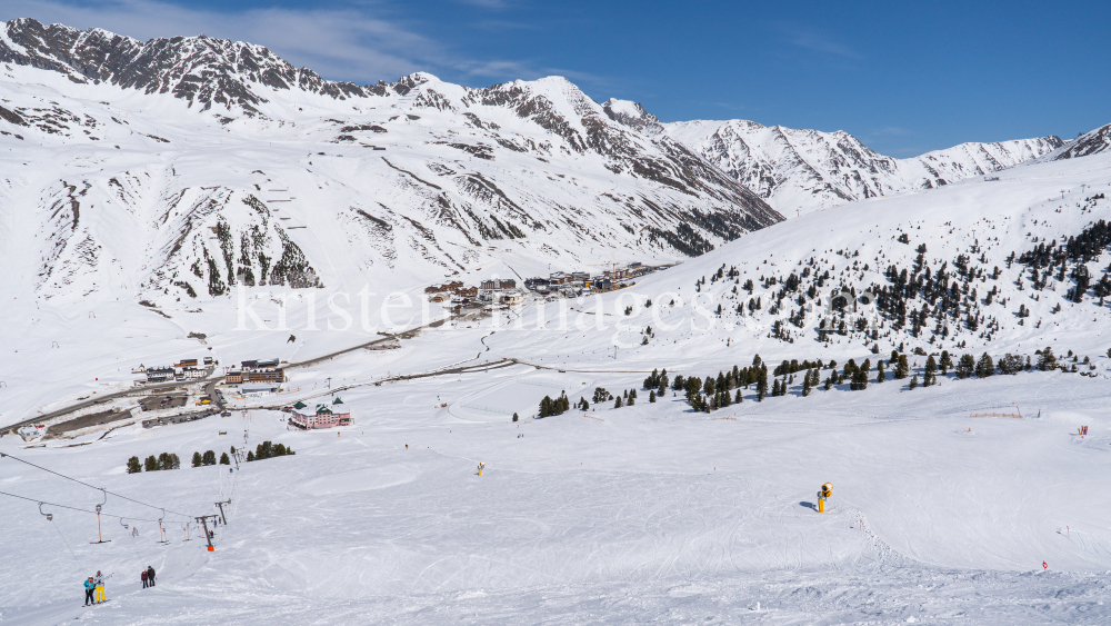 Stubaier Alpen, Kühtai, Tirol, Österreich by kristen-images.com