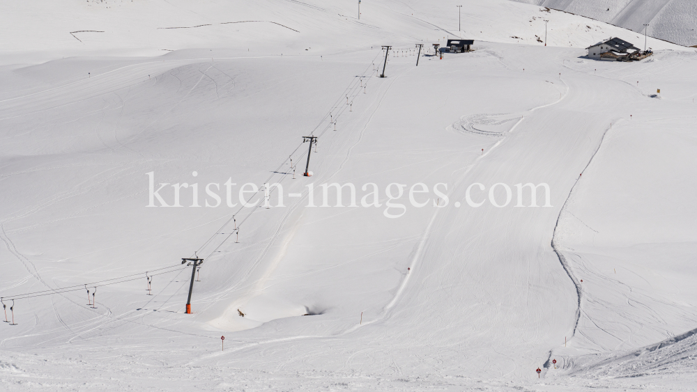 Stubaier Alpen, Kühtai, Tirol, Österreich by kristen-images.com