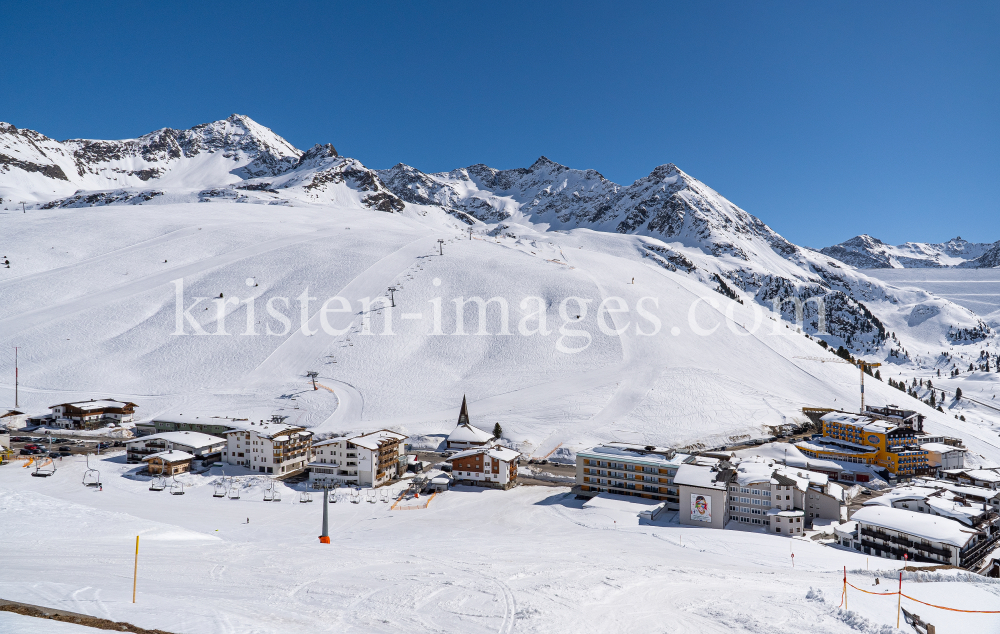 Stubaier Alpen, Kühtai, Tirol, Österreich by kristen-images.com