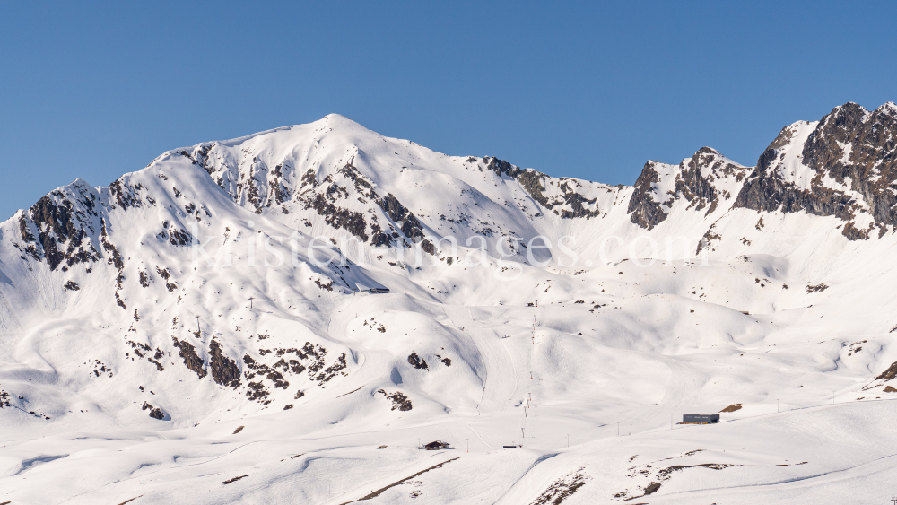 Stubaier Alpen, Kühtai, Tirol, Österreich by kristen-images.com