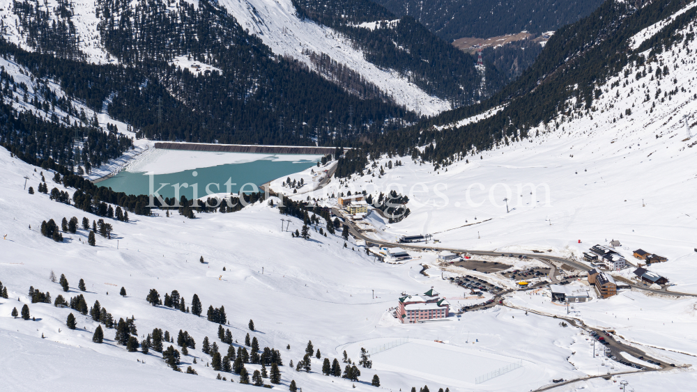 Stubaier Alpen, Kühtai, Tirol, Österreich by kristen-images.com