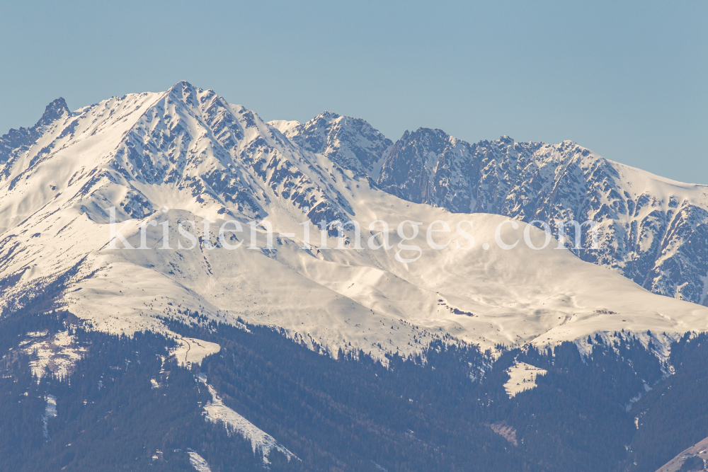 Rosskogel im Frühling, Windegg, Stubaier Alpen, Tirol, Österreich by kristen-images.com