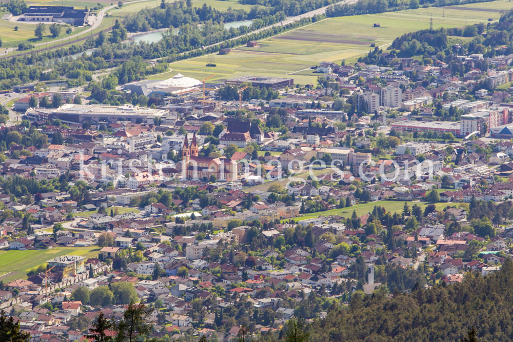 Telfs, Tirol, Österreich by kristen-images.com