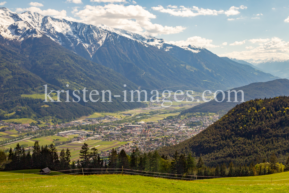 Telfs, Tirol, Österreich by kristen-images.com