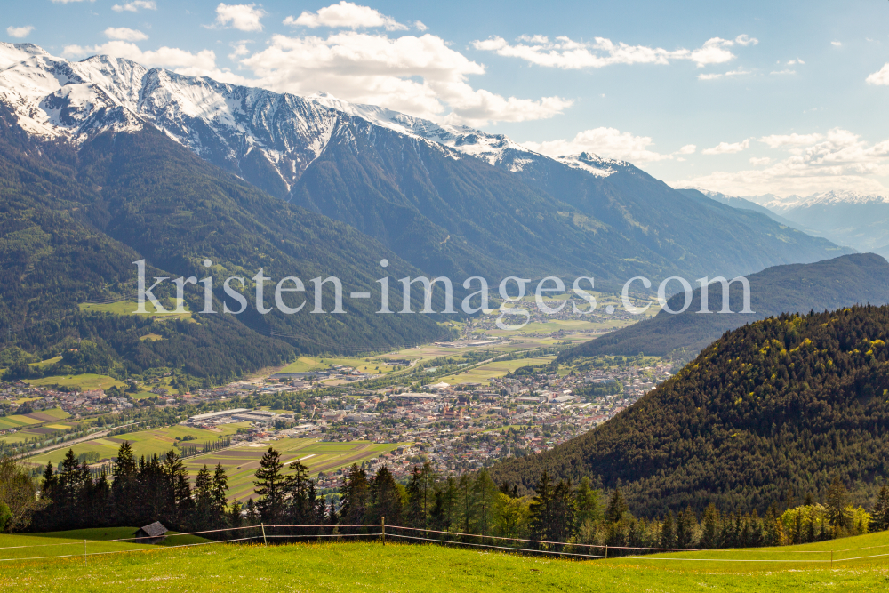 Telfs, Tirol, Österreich by kristen-images.com