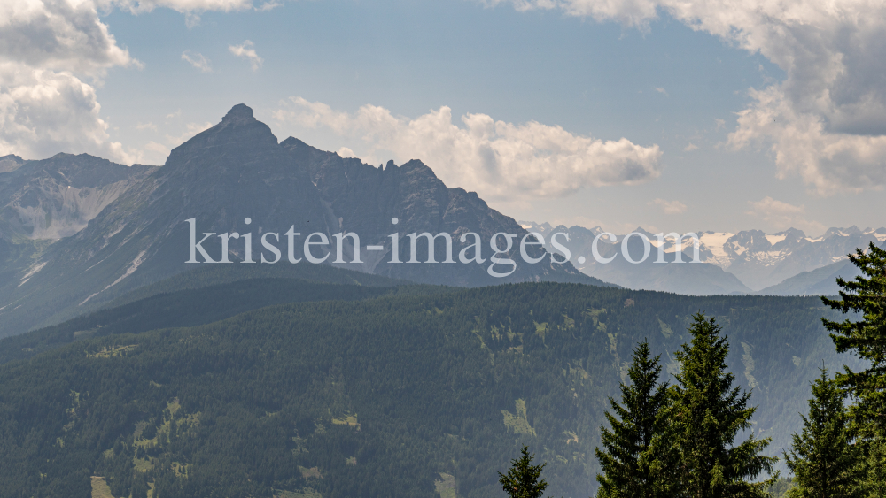 Serles / Tirol, Österreich by kristen-images.com