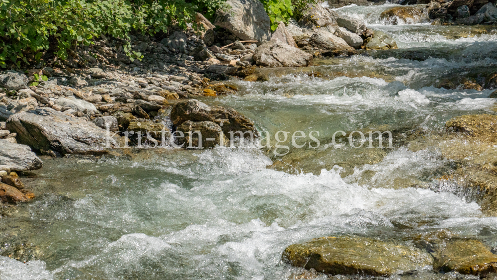 Gebirgsbach / Falggasanerbach im Arztal, Ellbögen, Tirol, Österreich by kristen-images.com