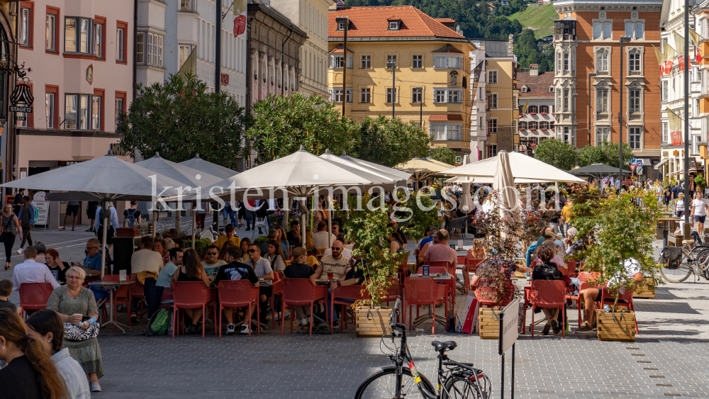 Maria-Theresien-Straße, Innsbruck, Tirol, Österreich by kristen-images.com