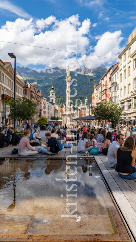 Maria-Theresien-Straße, Innsbruck, Tirol, Österreich by kristen-images.com