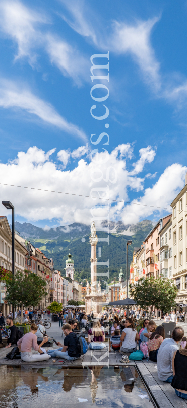 Maria-Theresien-Straße, Innsbruck, Tirol, Österreich by kristen-images.com