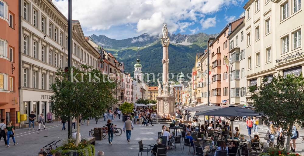 Maria-Theresien-Straße, Innsbruck, Tirol, Österreich by kristen-images.com