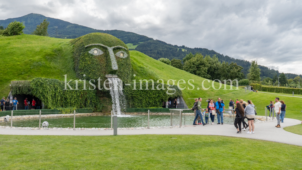 Riese der Swarovski Kristallwelten, Wattens, Tirol, Österreich by kristen-images.com