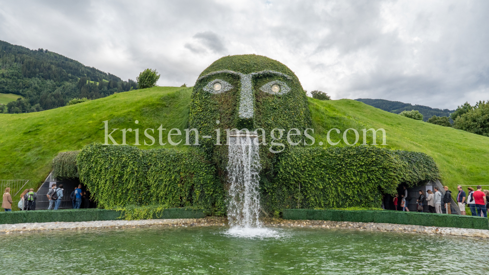 Riese der Swarovski Kristallwelten, Wattens, Tirol, Österreich by kristen-images.com