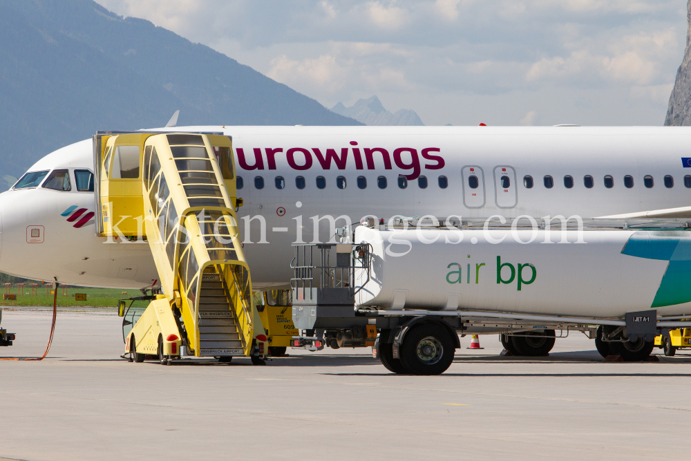 Eurowings Ferienflieger / Flughafen Innsbruck, Tirol, Österreich by kristen-images.com