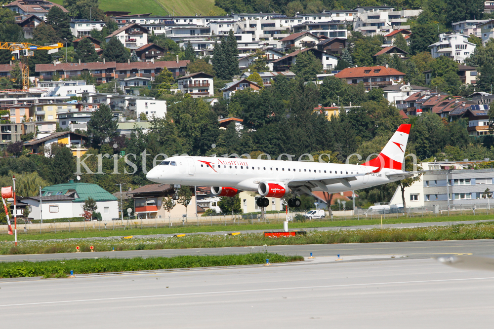 Austrian Airlines / Flughafen Innsbruck, Tirol, Österreich by kristen-images.com