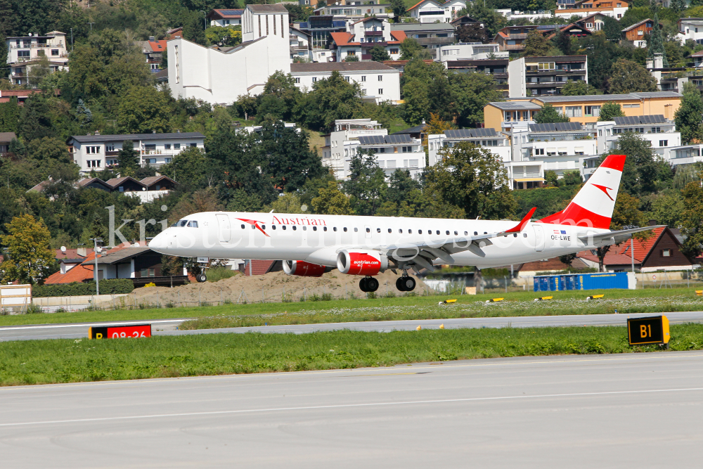 Austrian Airlines / Flughafen Innsbruck, Tirol, Österreich by kristen-images.com