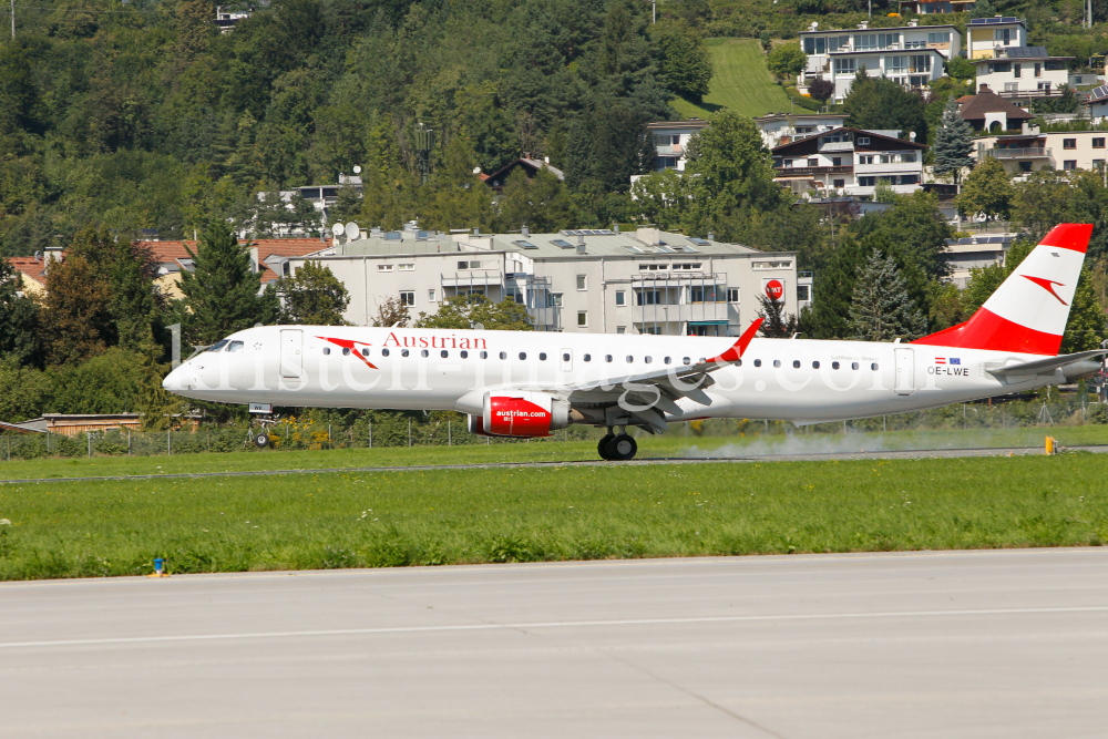 Austrian Airlines / Flughafen Innsbruck, Tirol, Österreich by kristen-images.com