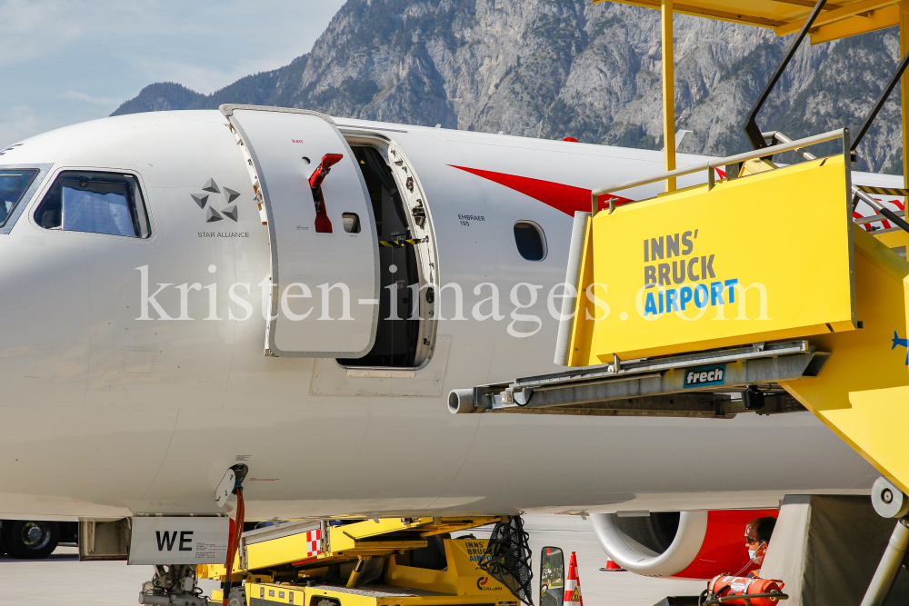 Austrian Airlines / Flughafen Innsbruck, Tirol, Österreich by kristen-images.com