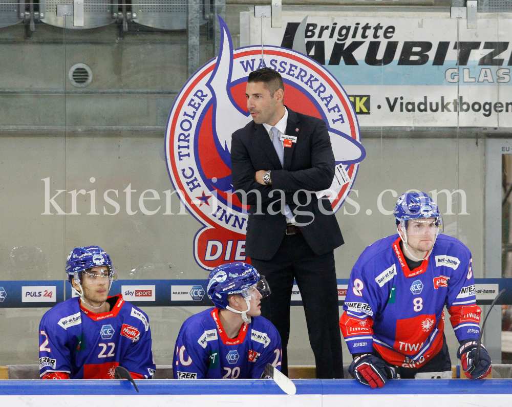 HC TWK Innsbruck-Die Haie - iClinic Bratislava Capitals / Österreich by kristen-images.com