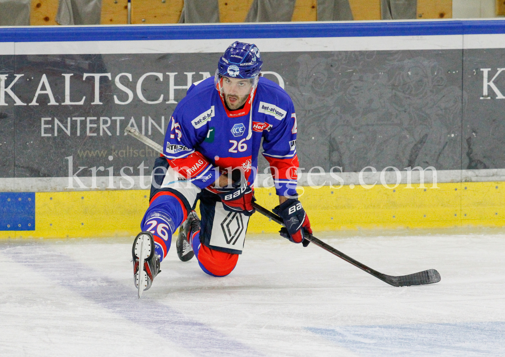 HC TWK Innsbruck-Die Haie - iClinic Bratislava Capitals / Österreich by kristen-images.com