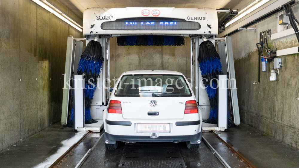 Autowaschanlage by kristen-images.com