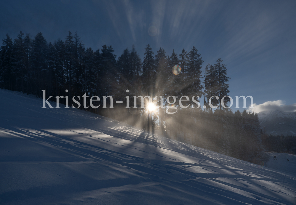 Sonnenuntergang / Heiligwasserwiese, Patscherkofel, Tirol, Österreich by kristen-images.com