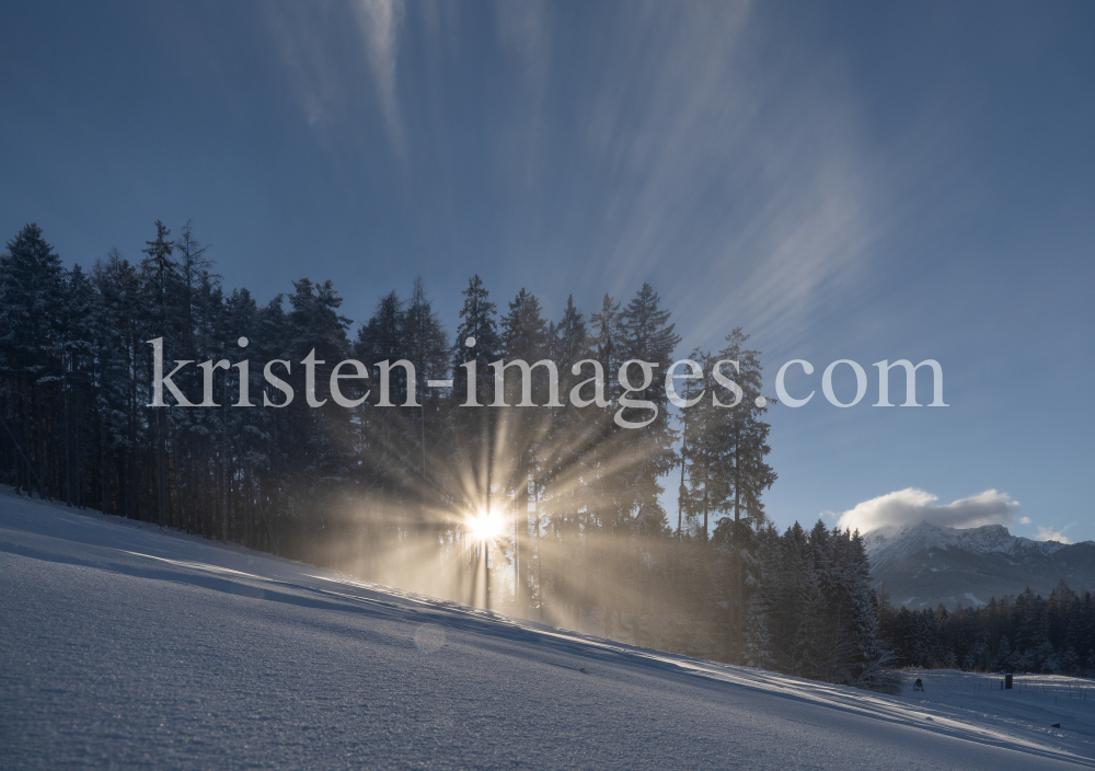 Sonnenuntergang / Heiligwasserwiese, Patscherkofel, Tirol, Österreich by kristen-images.com