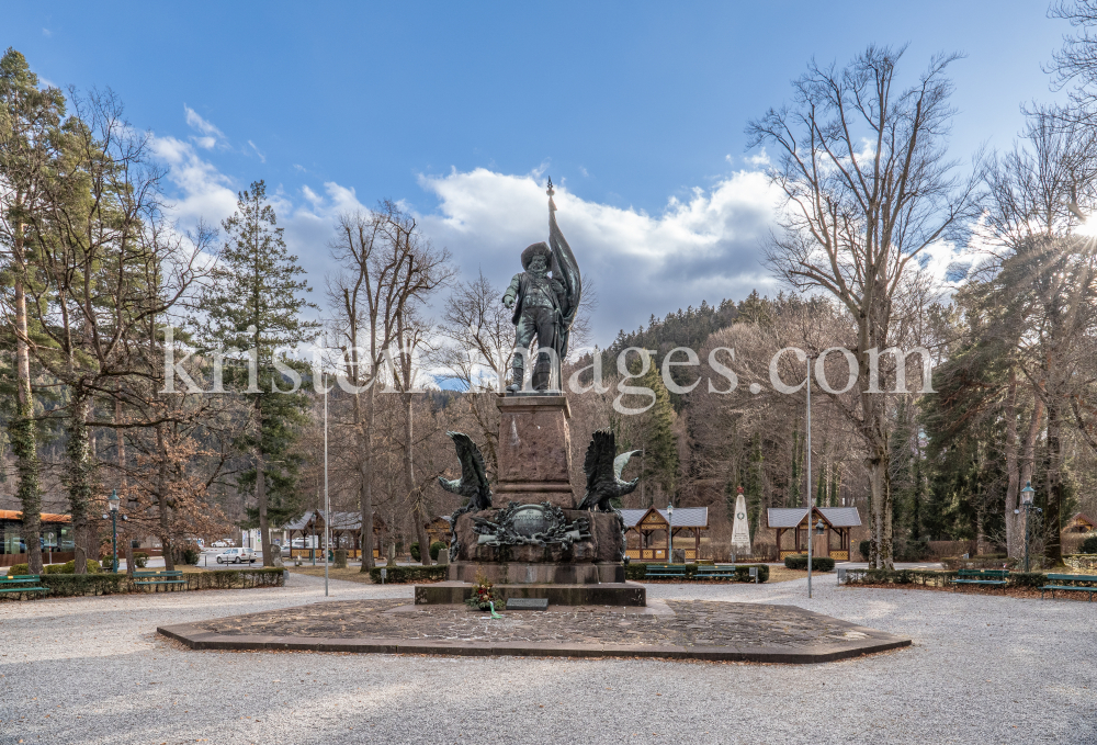 Denkmal von Andreas Hofer am Bergisel, Innsbruck, Tirol, Österreich by kristen-images.com