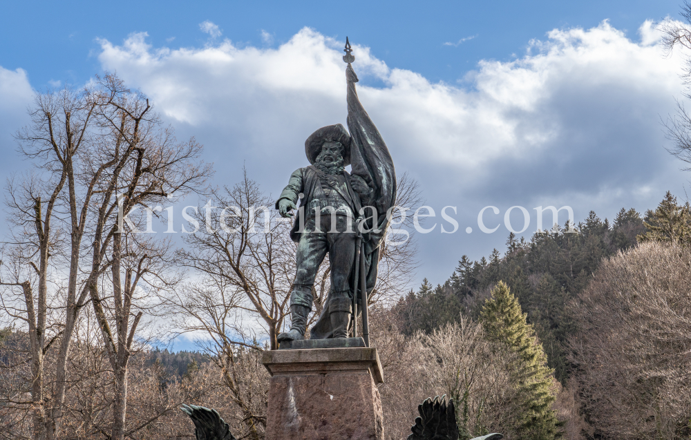 Denkmal von Andreas Hofer am Bergisel, Innsbruck, Tirol, Österreich by kristen-images.com