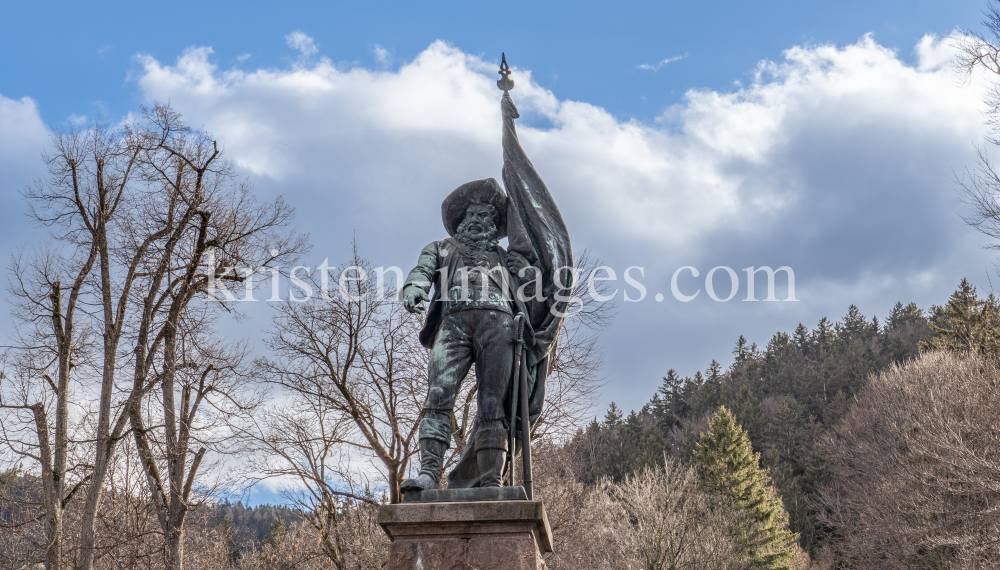 Denkmal von Andreas Hofer am Bergisel, Innsbruck, Tirol, Österreich by kristen-images.com