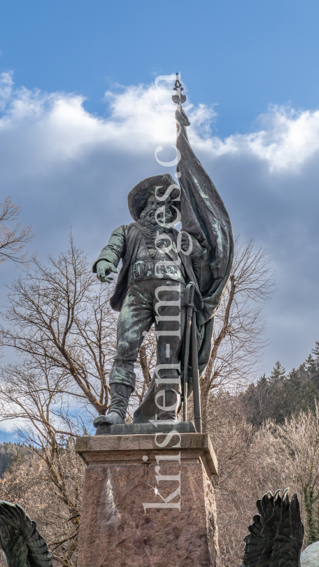 Denkmal von Andreas Hofer am Bergisel, Innsbruck, Tirol, Österreich by kristen-images.com