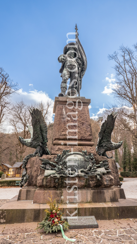 Denkmal von Andreas Hofer am Bergisel, Innsbruck, Tirol, Österreich by kristen-images.com