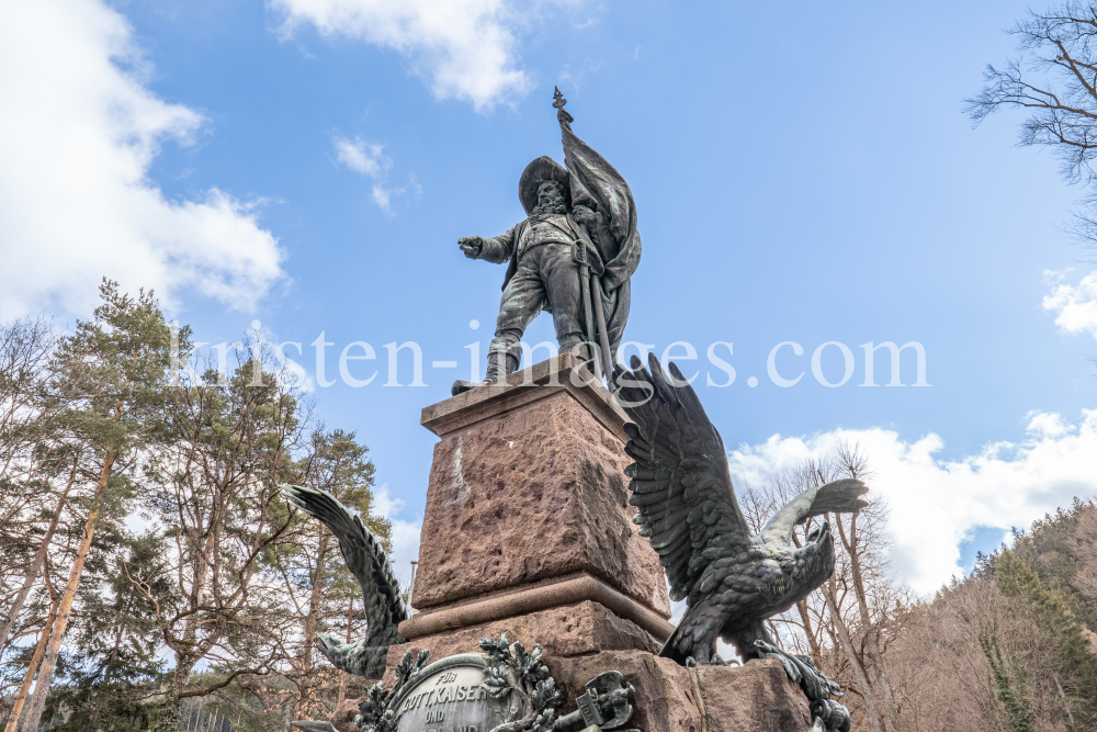 Denkmal von Andreas Hofer am Bergisel, Innsbruck, Tirol, Österreich by kristen-images.com