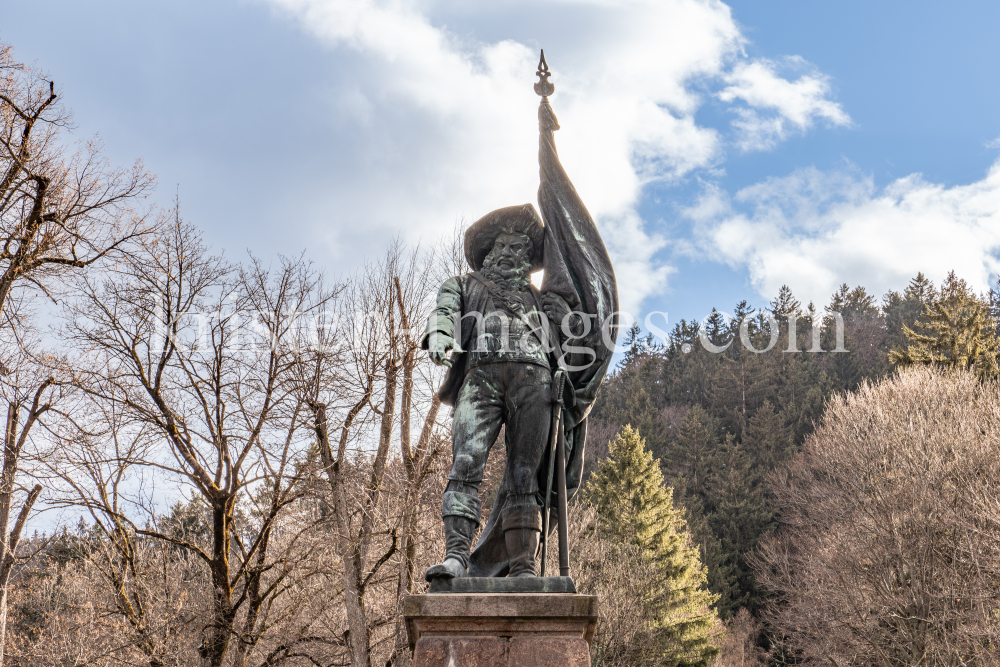 Denkmal von Andreas Hofer am Bergisel, Innsbruck, Tirol, Österreich by kristen-images.com