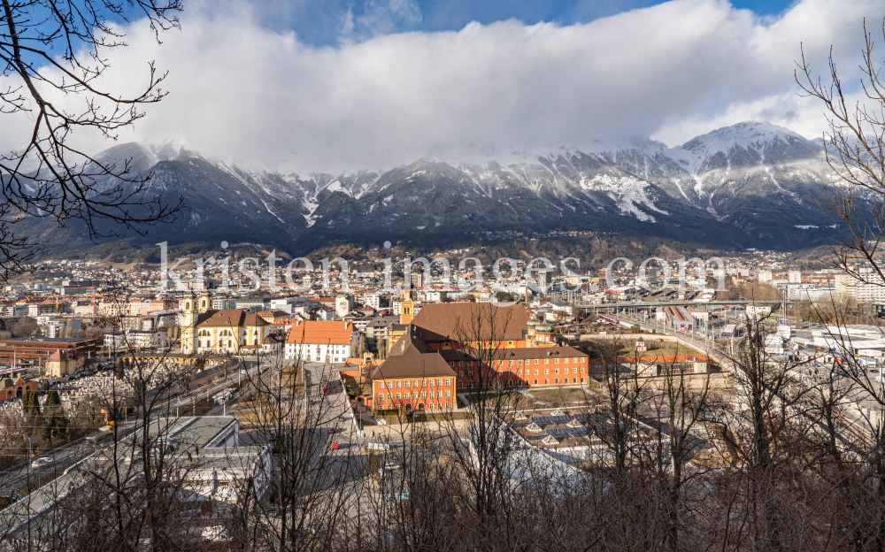 Wiltener Basilika, Stift Wilten / Innsbruck, Tirol, Österreich by kristen-images.com