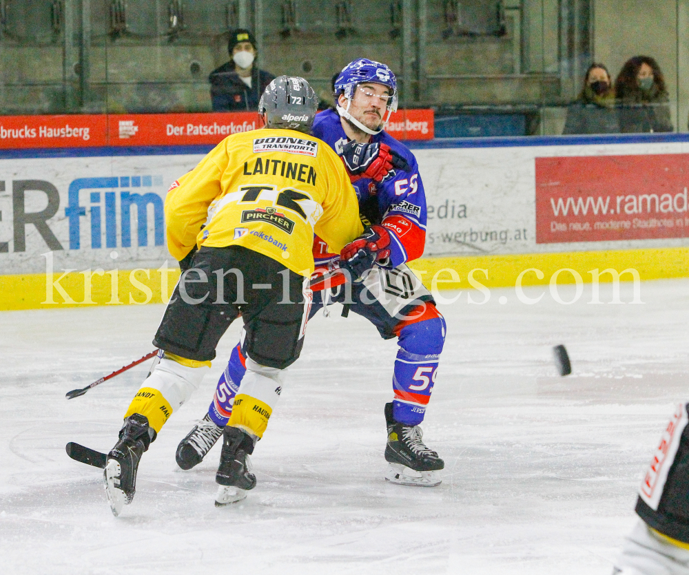 HC TWK Innsbruck-Die Haie - HC Pustertal Wölfe by kristen-images.com