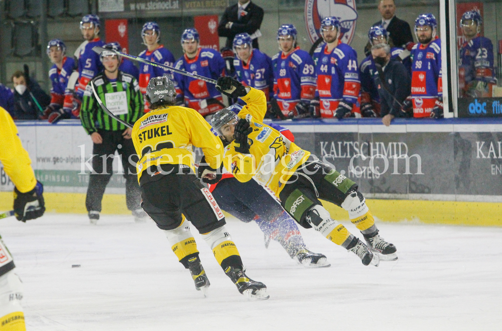 HC TWK Innsbruck-Die Haie - HC Pustertal Wölfe by kristen-images.com