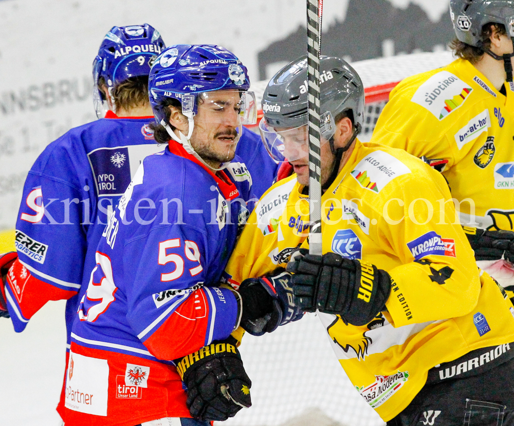 HC TWK Innsbruck-Die Haie - HC Pustertal Wölfe by kristen-images.com