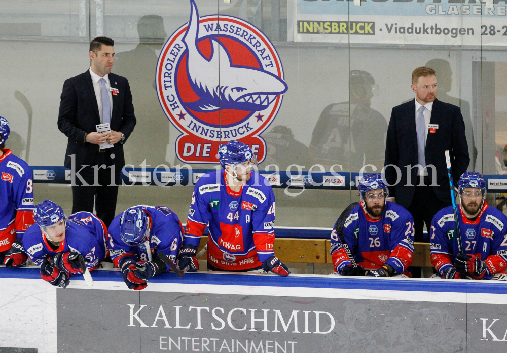 HC TWK Innsbruck-Die Haie - HC Pustertal Wölfe by kristen-images.com