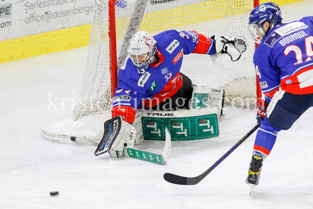 HC TWK Innsbruck-Die Haie - HC Pustertal Wölfe by kristen-images.com