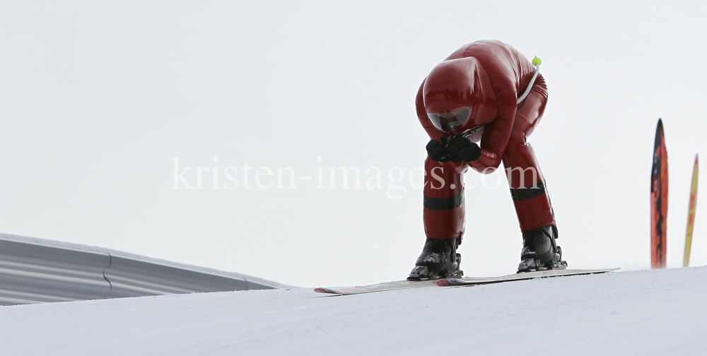 Speedskifahrer / Seefeld, Tirol Österreich by kristen-images.com