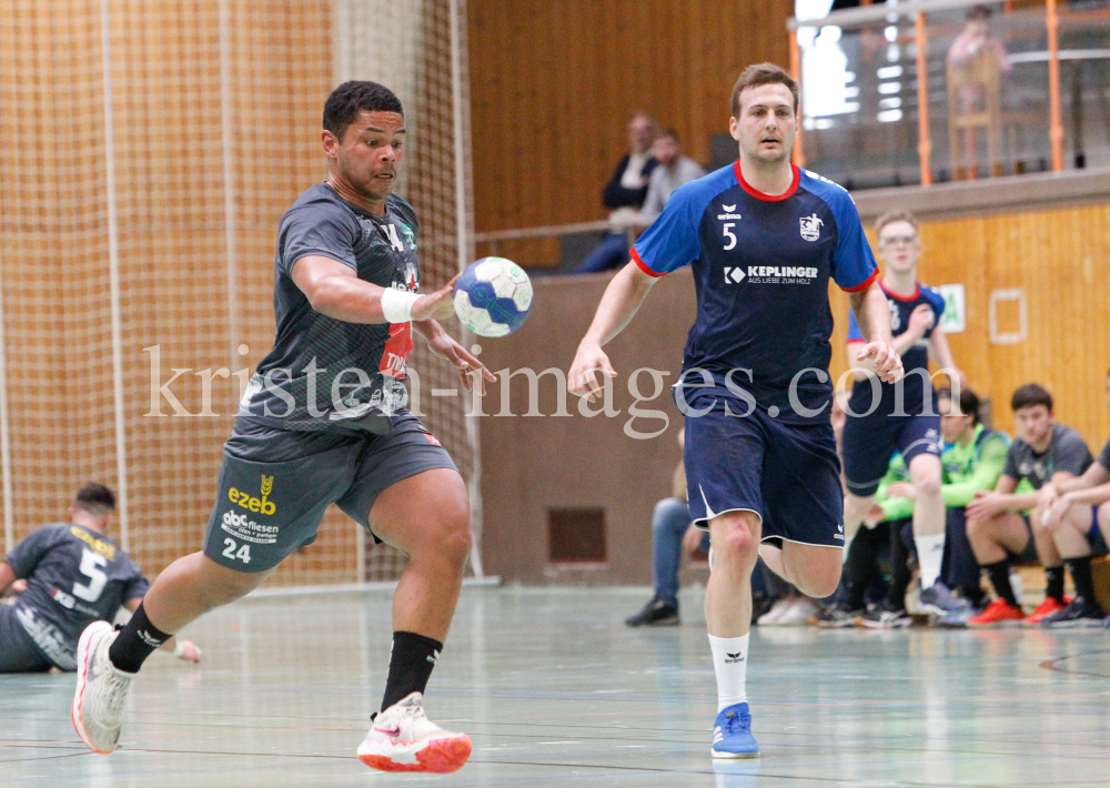 medalp Handball Tirol - SK Keplinger-Traun / Österreich by kristen-images.com