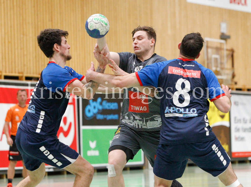 medalp Handball Tirol - SK Keplinger-Traun / Österreich by kristen-images.com