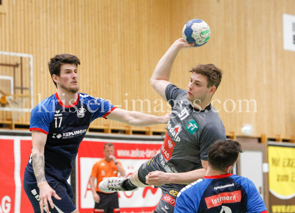 medalp Handball Tirol - SK Keplinger-Traun / Österreich by kristen-images.com